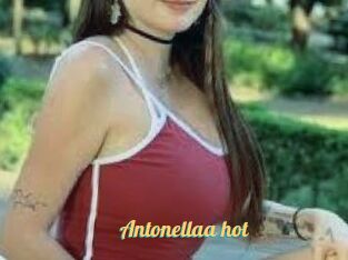 Antonellaa_hot