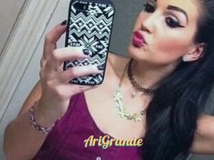 AriGrande Sex Amatrices