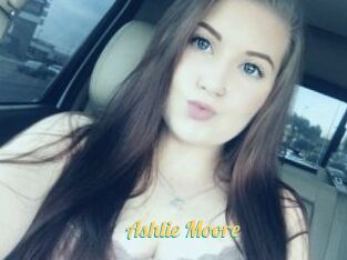 Ashlie_Moore