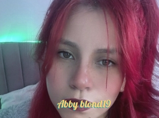 Abby_blond19