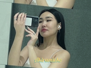 Akiramieko