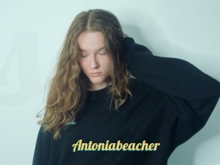 Antoniabeacher