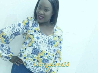 Curvyassxx33