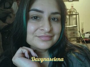 Davynaselena