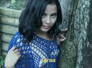 Eyraa