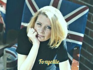 Foxyellie