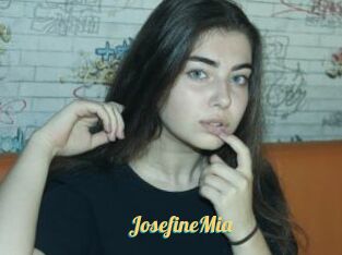 JosefineMia