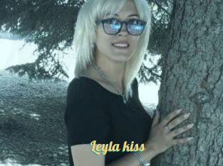 Leyla_kiss