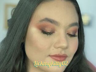 Lickmykitty02