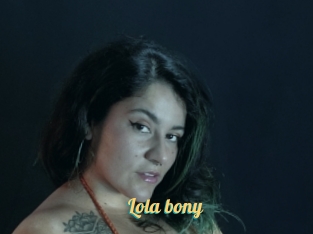 Lola_bony