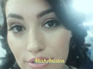 MiahAniston