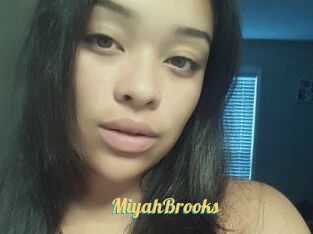Miyah_Brooks
