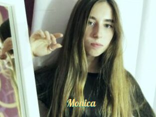 Monica_