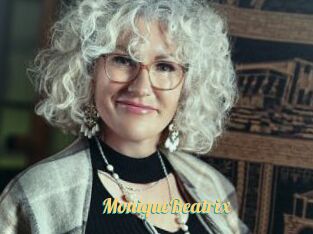 MoniqueBeatrix
