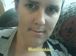 Mum_bun_kiwi