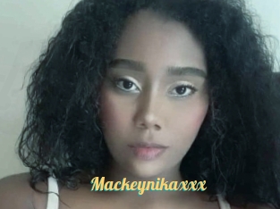 Mackeynikaxxx