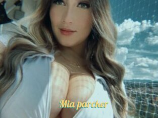 Mia_parcker