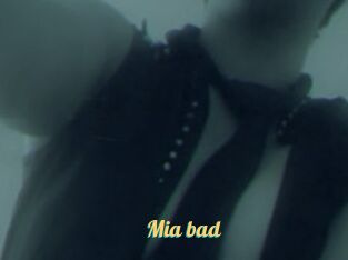 Mia_bad