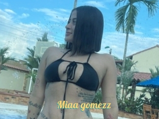 Miaa_gomezz