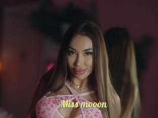 Miss_mooon