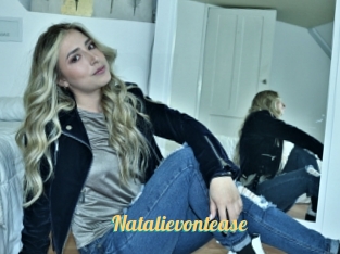 Natalievontease