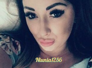 Niunia1256
