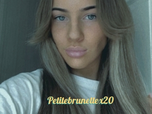 Petitebrunettex20