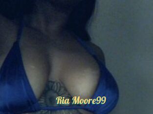 Ria_Moore99
