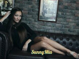 SunnyMia