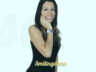 Smilingdana