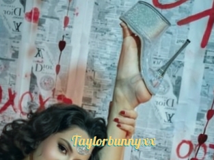 Taylorbunnyxx