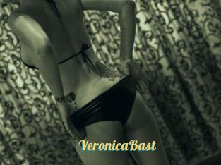 VeronicaBast_
