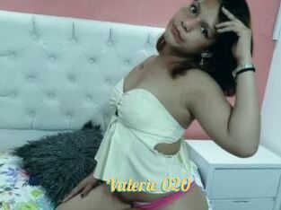 Valerie_020