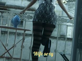 Wife_sexy